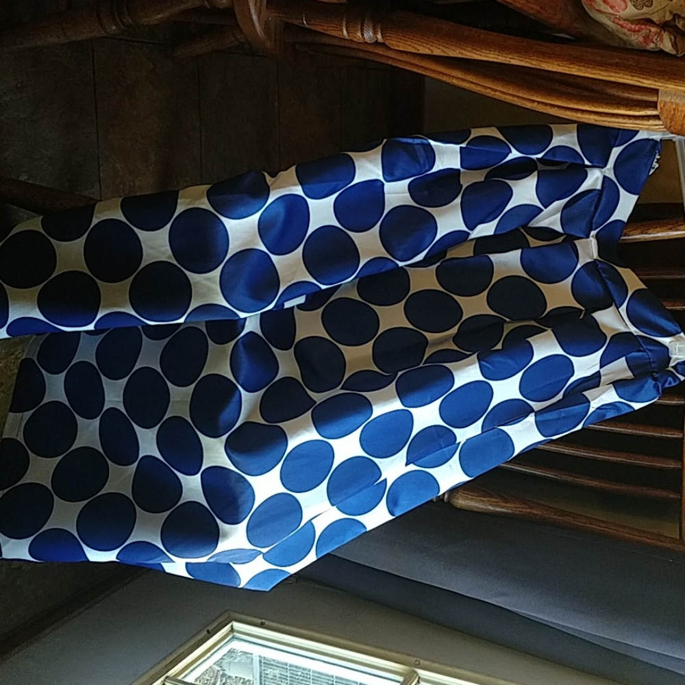 Skirt - Picture 1 of 2